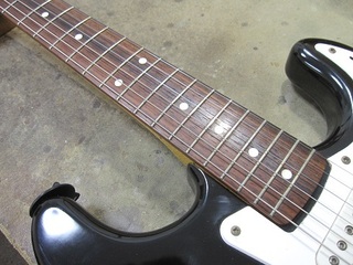 guitar409.jpg