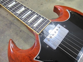 guitar476.jpg