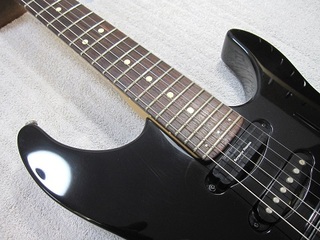 guitar492.jpg