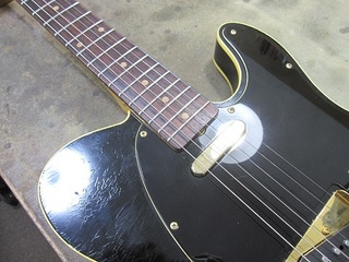 guitar496.jpg