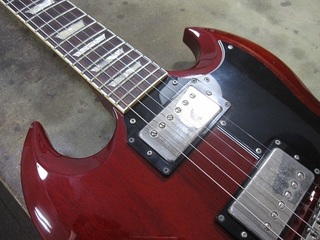 guitar499.jpg
